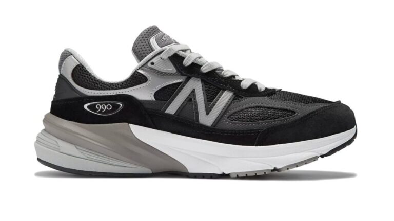 New Balance Men's Made in the USA 990v6