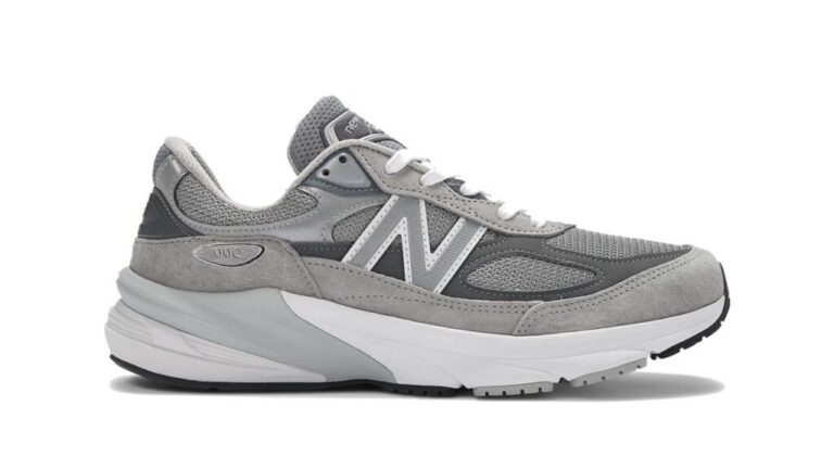 New Balance Women’s Made in USA 990v6