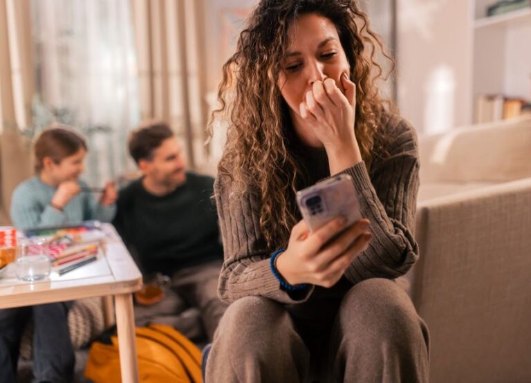 Aim for dedicated times when you and your family aren’t using devices, so your child doesn't feel as if they are competing with a phone for your attention.