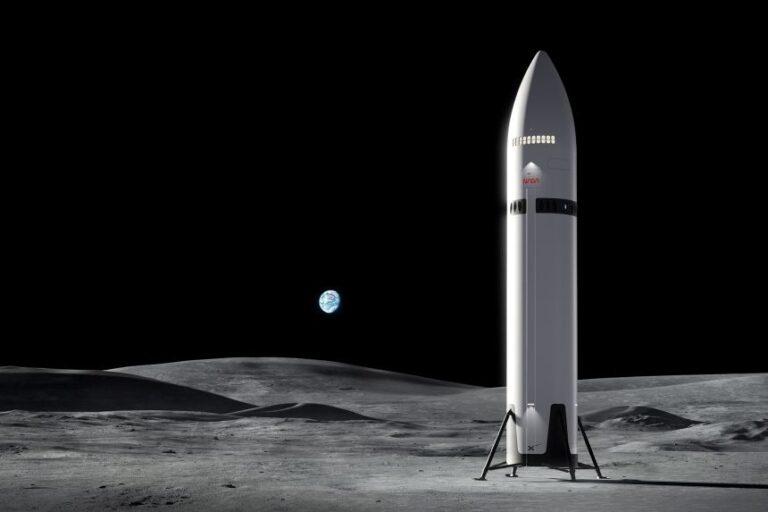 This artist's rendering depicts SpaceX’s Starship Human Landing System (HLS) on the moon.