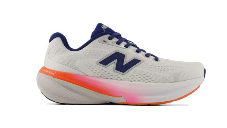 New Balance Women's Fresh Foam X 860v15 Sneakers