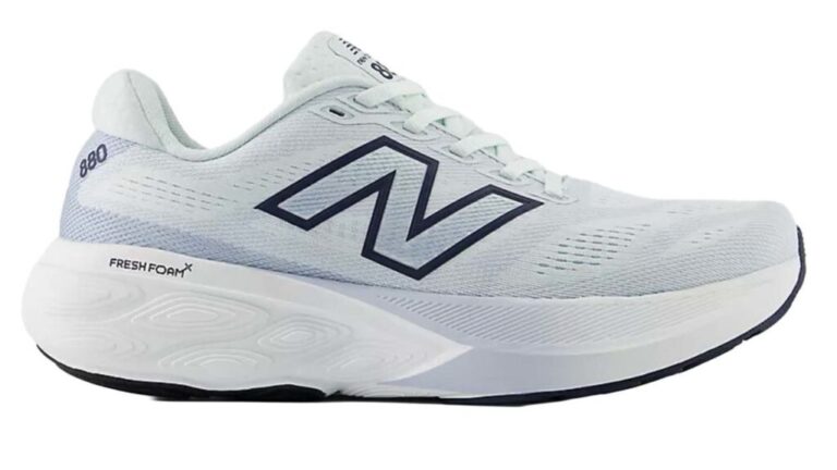 New Balance Women’s Fresh Foam X 880v15