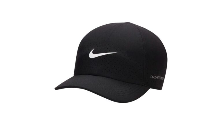 Nike Dri-FIT ADV Club.jpg