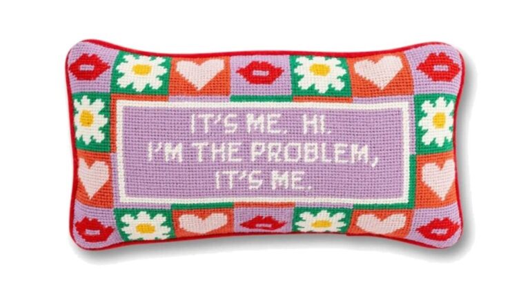 needlepoint pillow.jpg