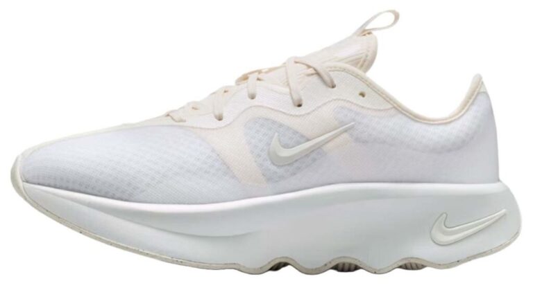 Nike Women's Motiva 2