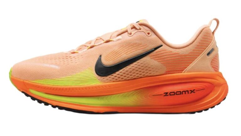Nike Men’s Vomero 18 Running Shoes
