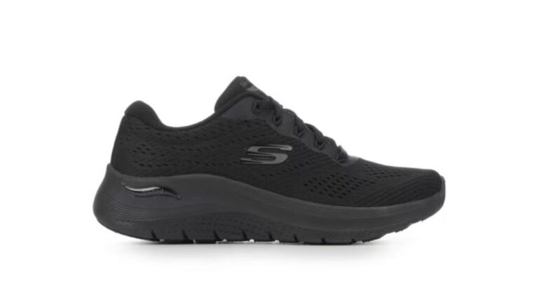 Skechers Women’s Arch Fit 2.0 Big League Sneakers