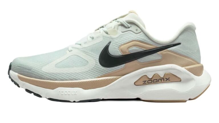 Nike Men's Structure Plus