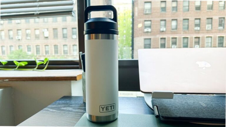 yeti water bottle