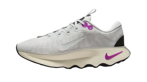 nike-motiva-womens-cnnu.jpg