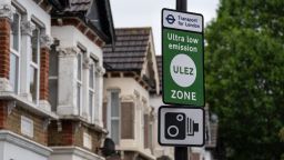 LONDON, ENGLAND - JULY 14: An Ultra Low Emission Zone (ULEZ) sign is displayed at the entrance to the zone on July 14, 2023 in London, England. The expansion of London Mayor Sadiq Khan's Ultra Low Emission Zone (ULEZ) scheme, due to be in operation by the end of August 2023, is facing legal opposition from outer London boroughs with the results of a Judicial Review due by the end of July. (Photo by Carl Court/Getty Images)