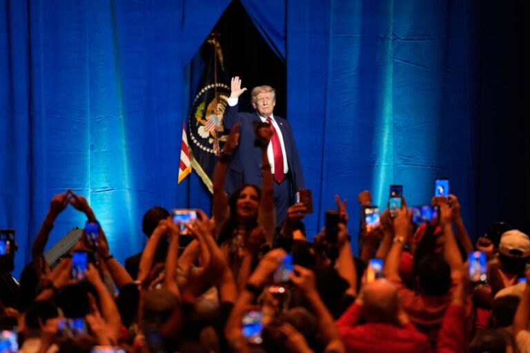 President Donald Trump waves after speaking at an event at the Red Rock Casino Resort and Spa in Las Vegas on August 5.
