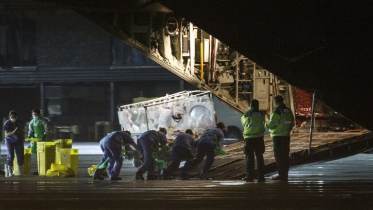 Pauline Cafferkey, a Scottish woman diagnosed with Ebola, is put on a plane in Glasgow, Scotland, on December 30, 2014. Cafferkey, a 39-year-old nurse who volunteered in Sierra Leone, <a href=