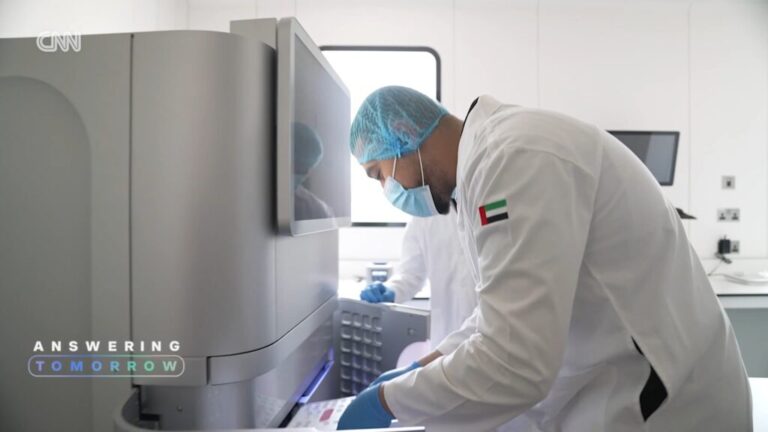 <p>Abu Dhabi’s Institute for Healthier Living is working towards a more personalized approach to healthcare, and CNN’s Hanako Montgomery heads to their lab to find out more from COO Allan Boston. </p>
