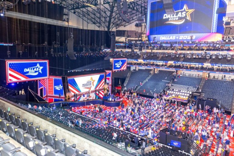 Attendees clear the floor after the convention wraps on Thursday.