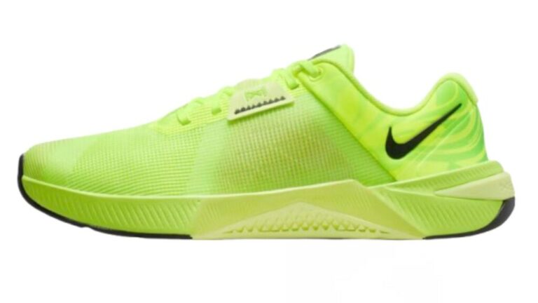 Nike Women's Metcon 10 Weightlifting Shoes