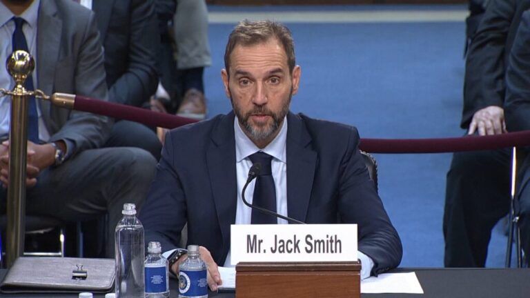 <p><strong>Former special counsel Jack Smith testifies before Senate Judiciary Committee</strong></p>