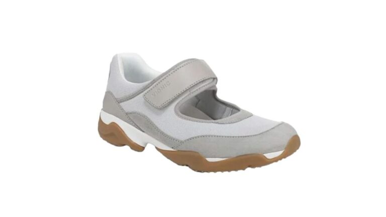 Vionic Walk Slim Giselle Sneaker