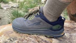 altra lone peak shoe
