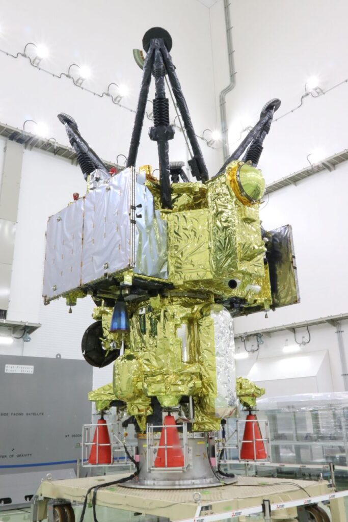 The MMX is a stack of three different modules for propulsion, exploration and returning to Earth.