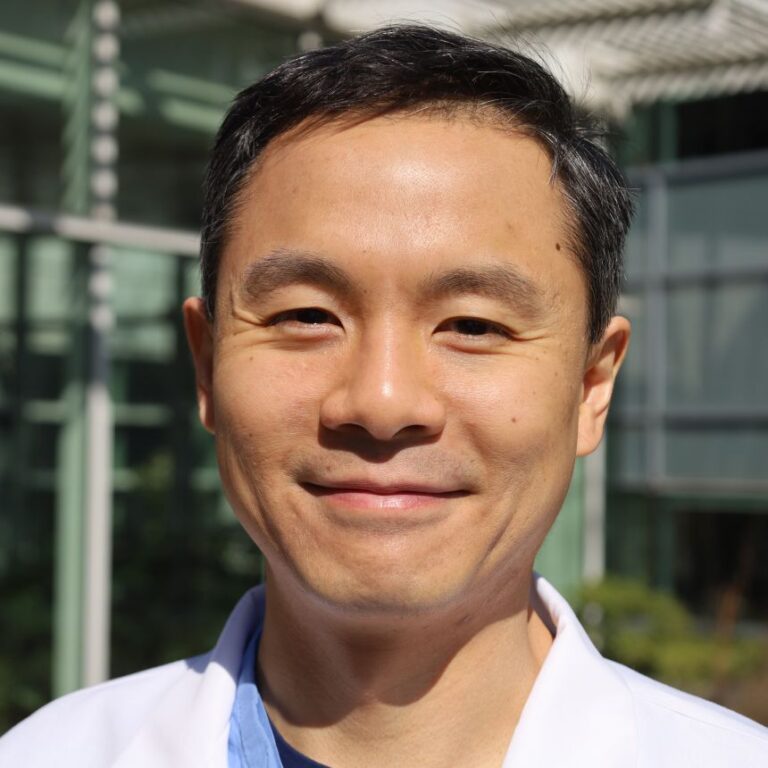 Dr. Chi-Fu Jeffrey Yang decided to focus on helping people with lung cancer after watching his grandfather struggle with the disease.