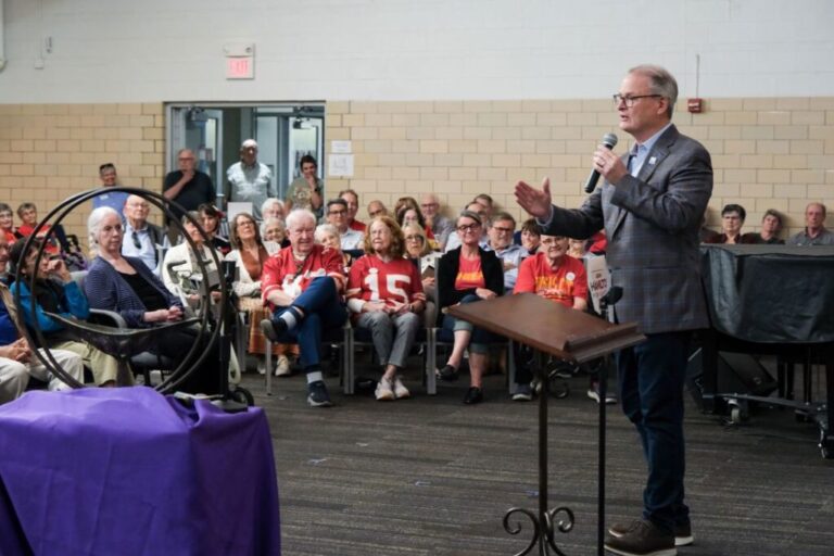 Adam Hamilton speaks during a campaign event in Lenexa, Kansas, on October 4.
